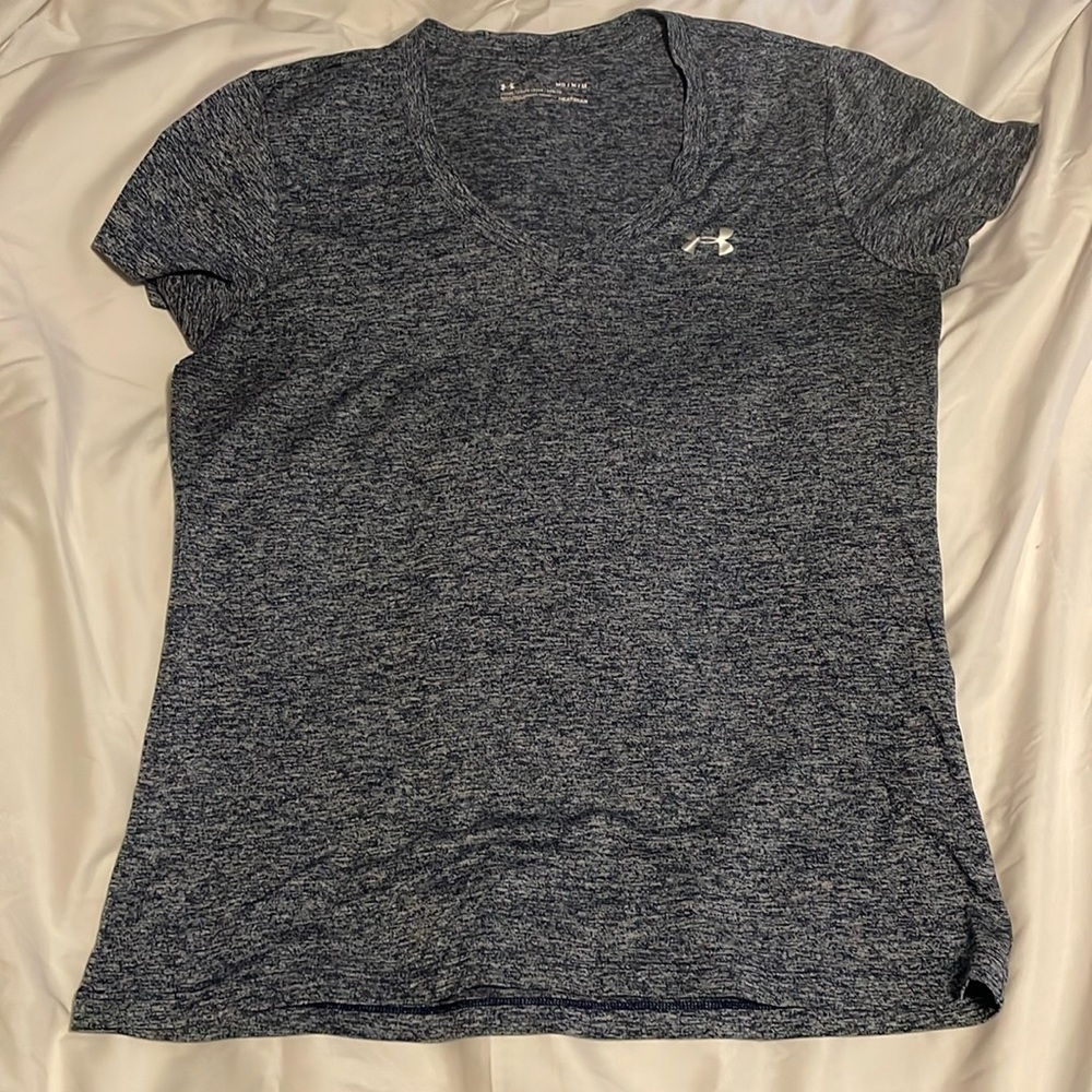 Blue Under Armour workout t-shirt, M